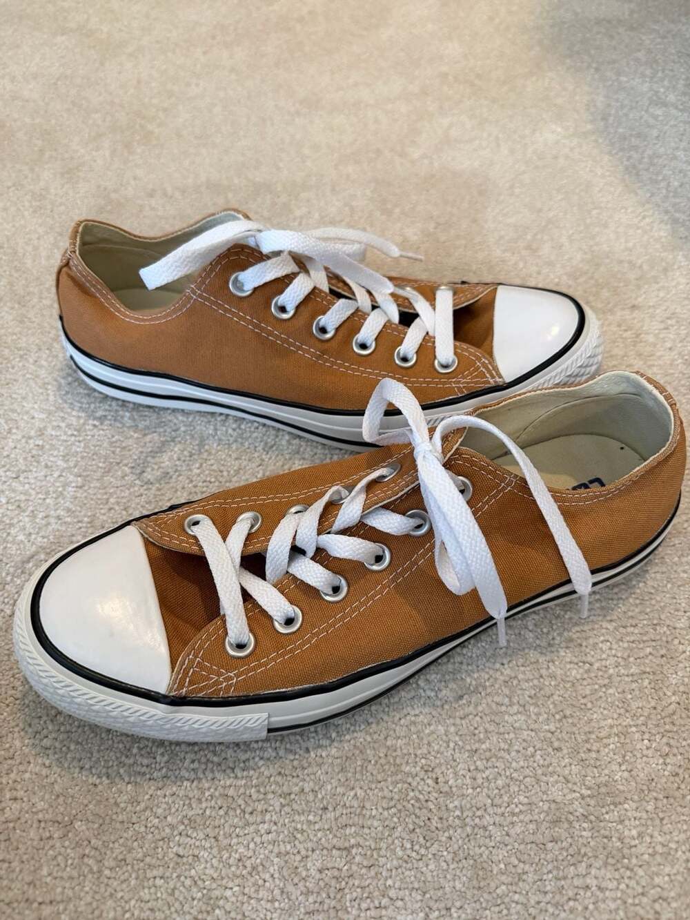 Converse Chuck Taylor All Star Low Top Cumin Orange Men's 7 Women's 9
